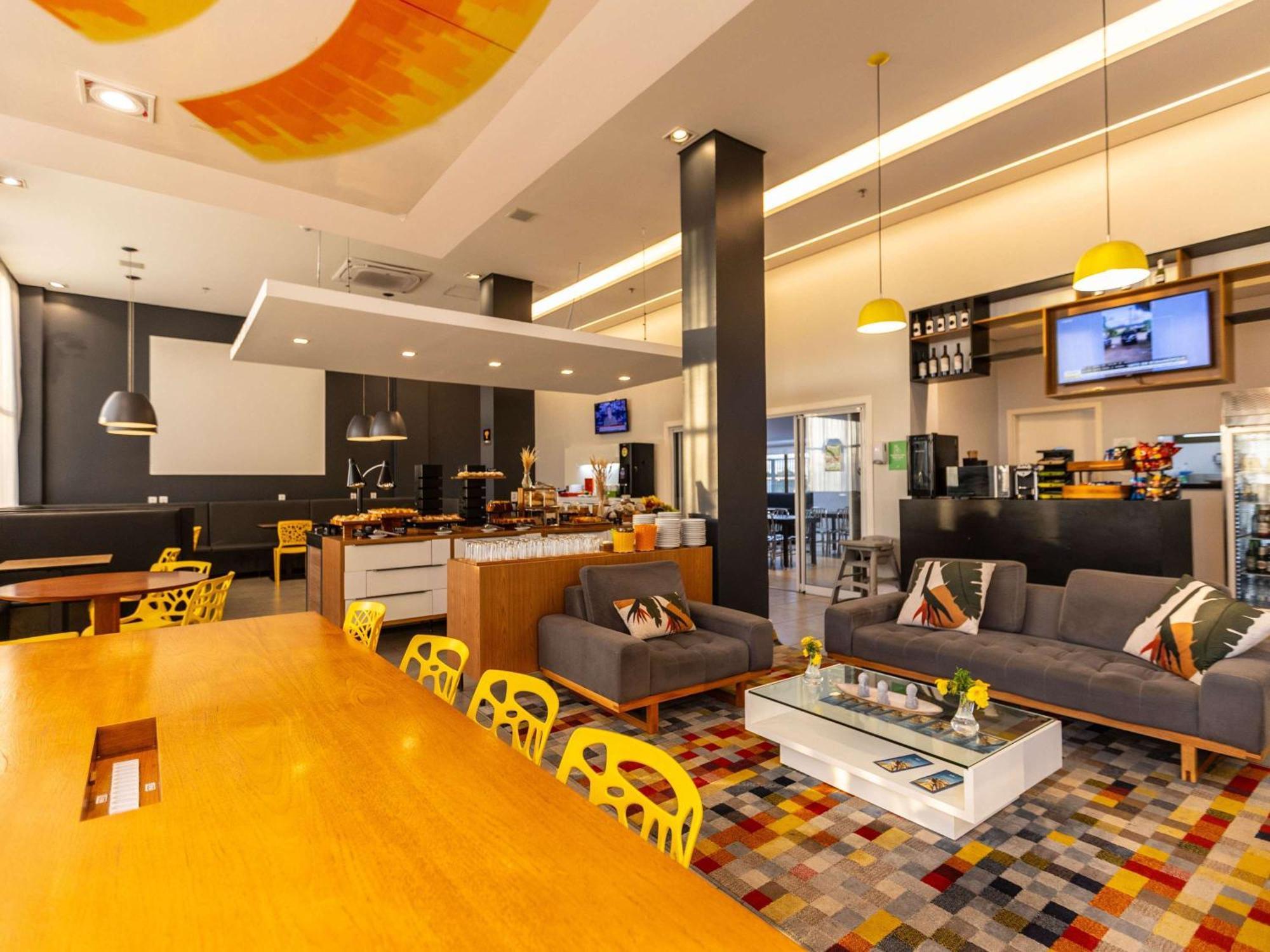 Ibis Styles Boa Vista Hotel Boa Vista  Exterior photo